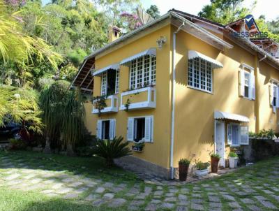 Casa para Venda, em Petrópolis, bairro Caxambu